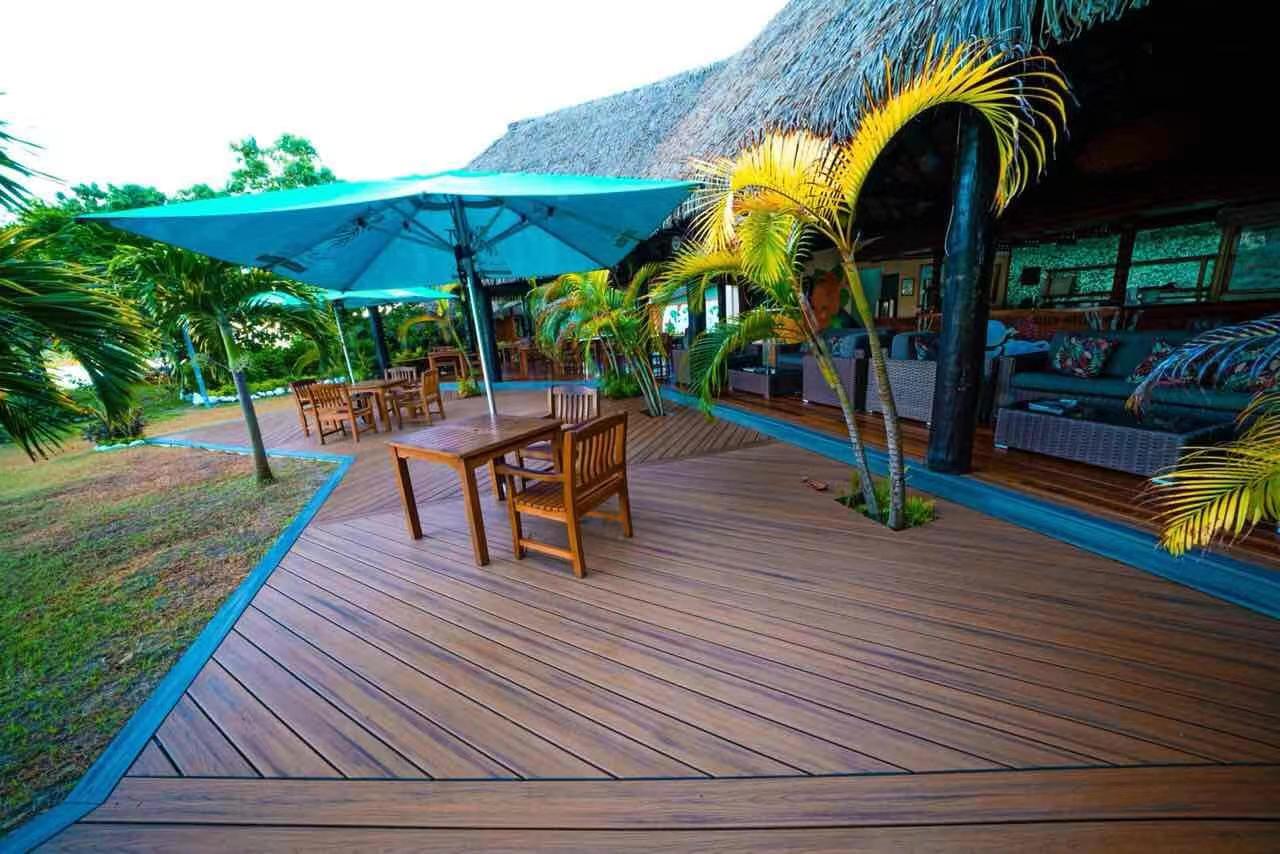 Set de Espaciador Plástico para Deck con Pija – Bolsa con 50 piezas